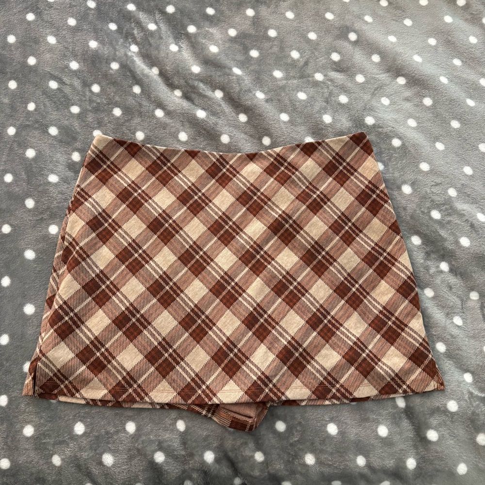 Arula Mini Skort in Brown and Cream